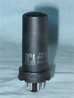 Válvulas pentodo de potência para áudio com base octal - Válvula 6F6M RCA
