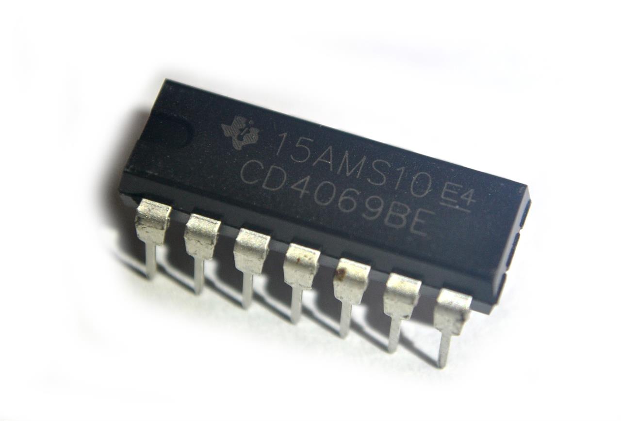 Circuitos integrados com portas NOT - Circuito Integrado CD4069BE