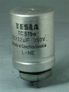 Capacitor Eletrol�tico 32+32uF 350V 